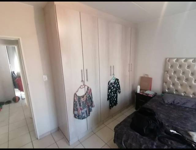 2 BEDROOM TOWNHOUSE FOR SALE IN ALBEMARLE